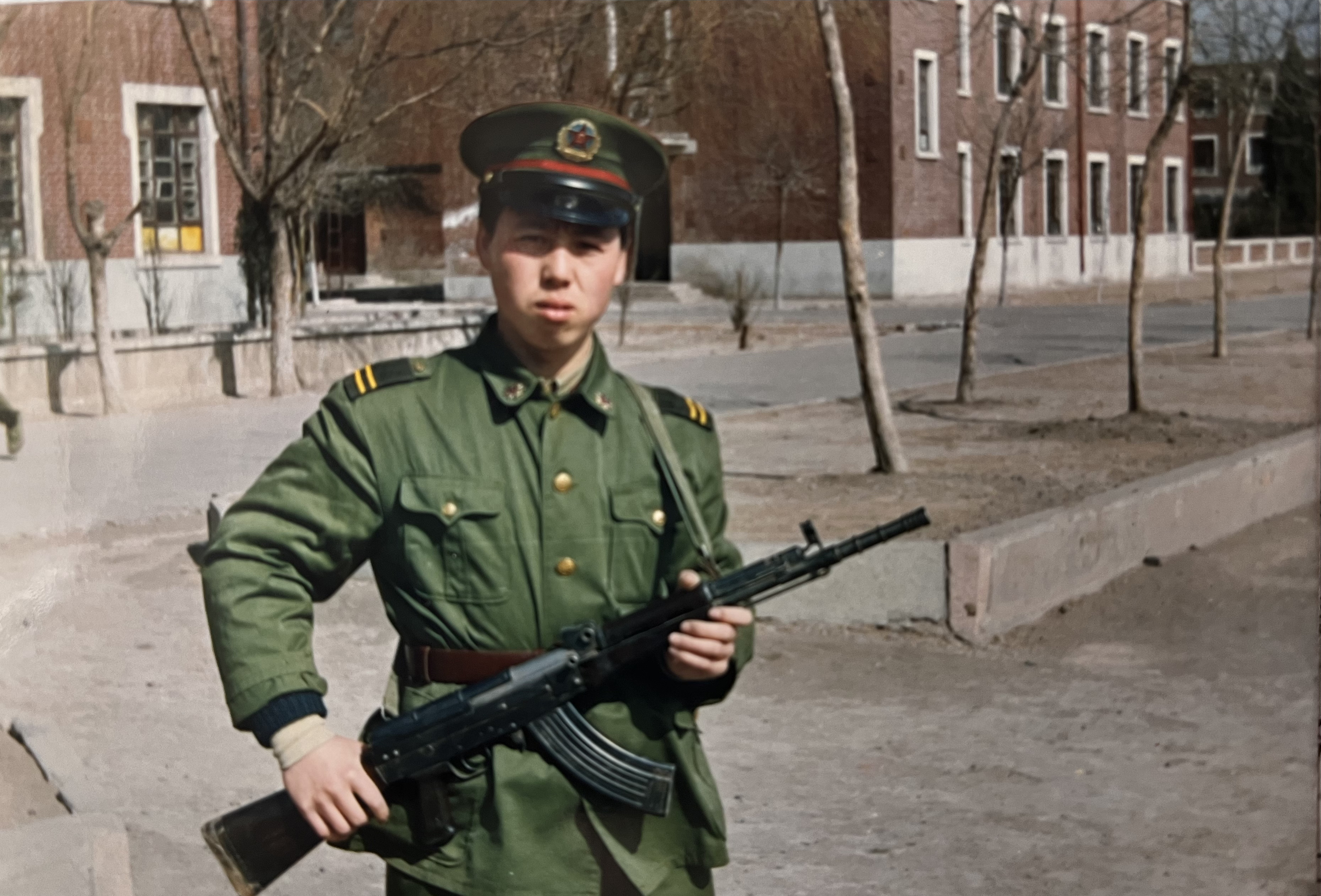 王向東.jpg 王向東.jpg